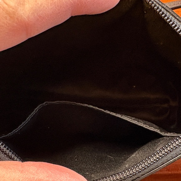 Coach Glossy Black Wristlet - Picture 6 of 7